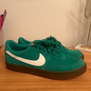 Nike Killshot 2 Sneaker in green suede